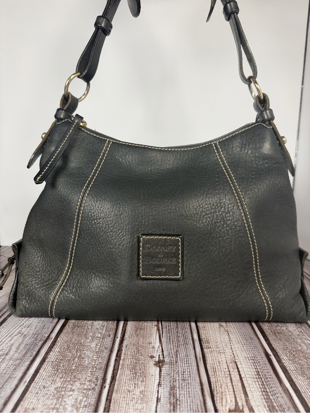 Vintage Dooney & Bourke Black Leather Shoulder Bag with Contrast Stitching